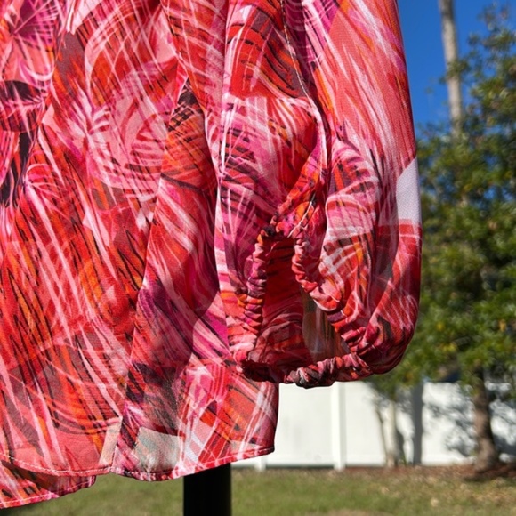 ~eN Jennifer Lopez red embellished cold-shoulder top - Picture 8 of 16